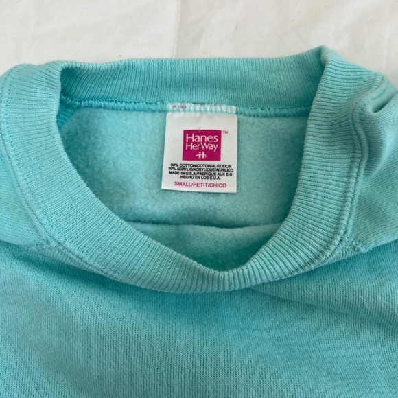 Vintage Hanes Her Way Teal Seafoam Crewneck Sweatshirt Size S - Picture 6 of 7